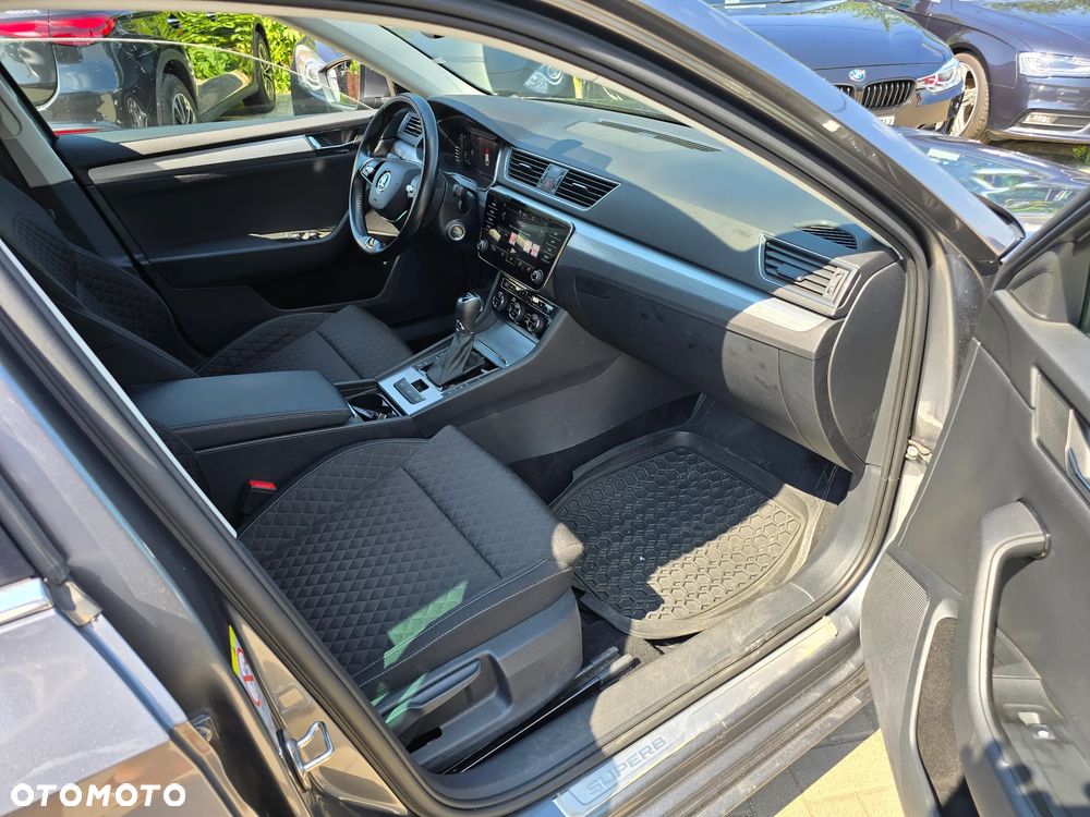 Skoda Superb - 11