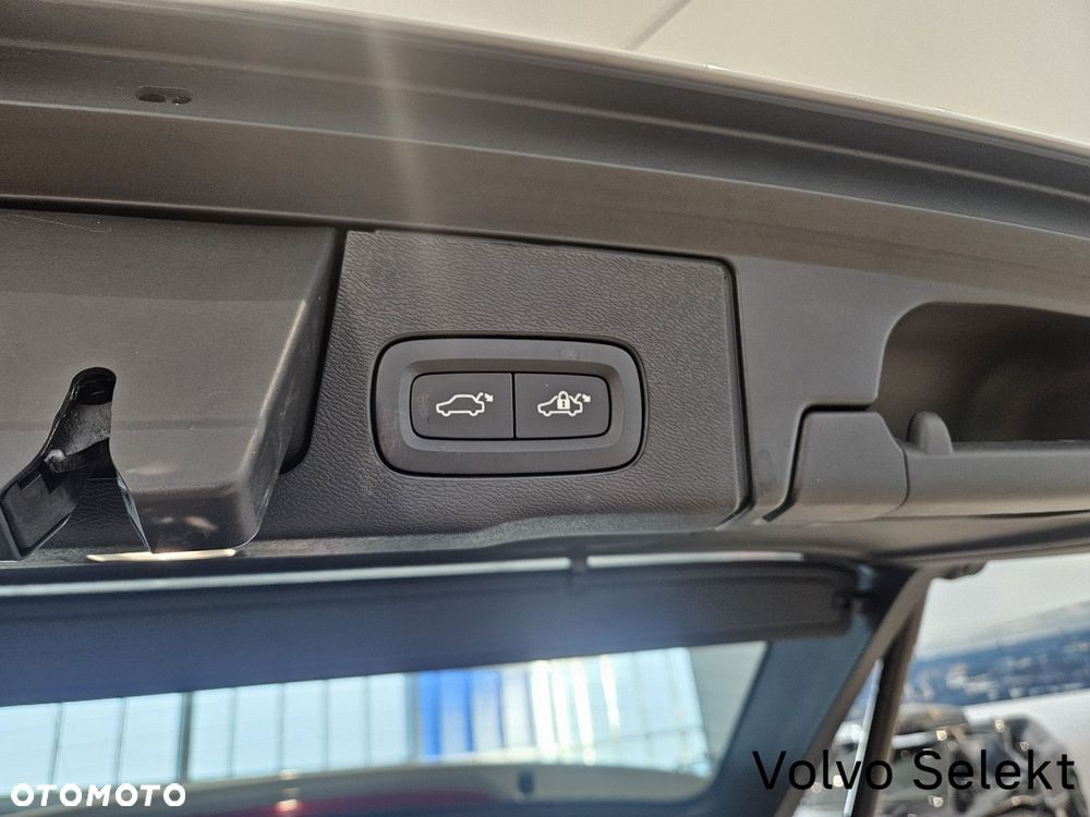 Volvo XC 60 - 32