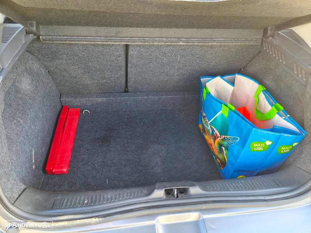 Renault Clio 1.2 TCE Dynamique S - 21