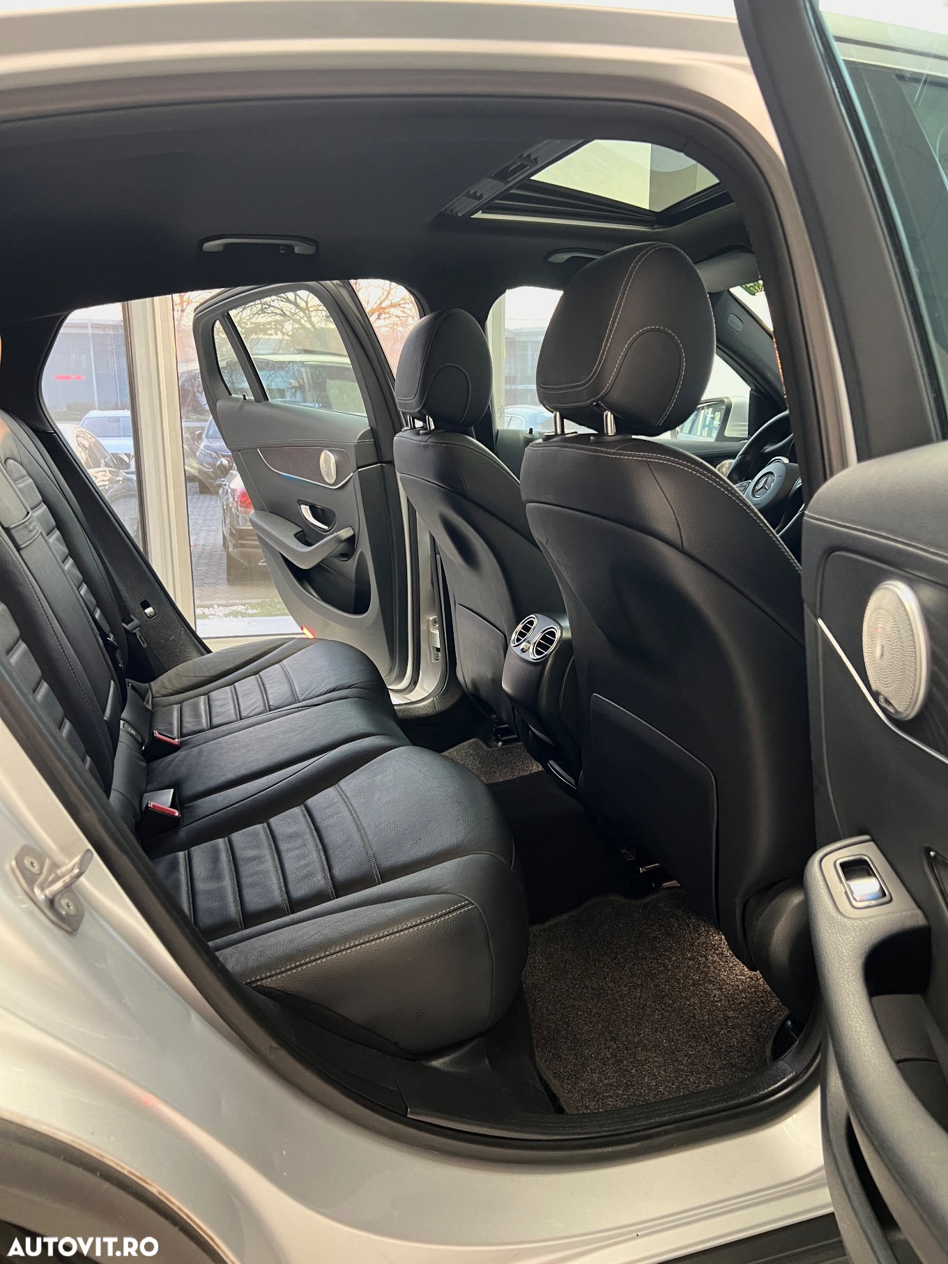 Mercedes-Benz GLC Coupe 220 d 4Matic 9G-TRONIC AMG Line - 8