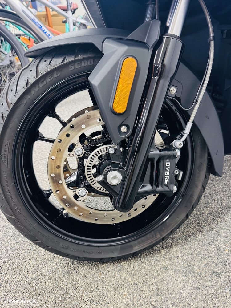 BMW C 400 X - 11
