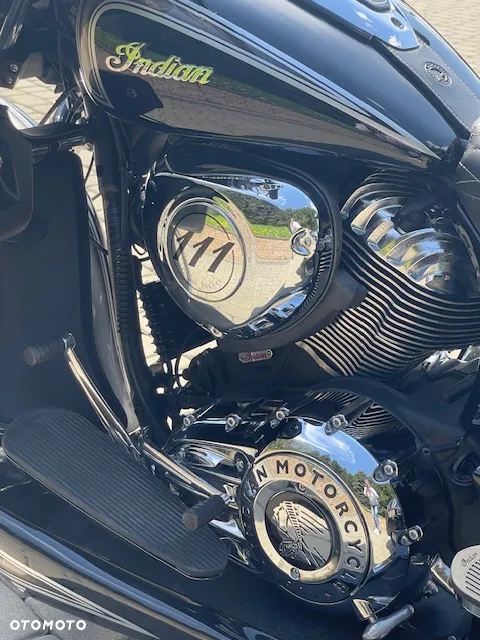Indian Roadmaster - 9