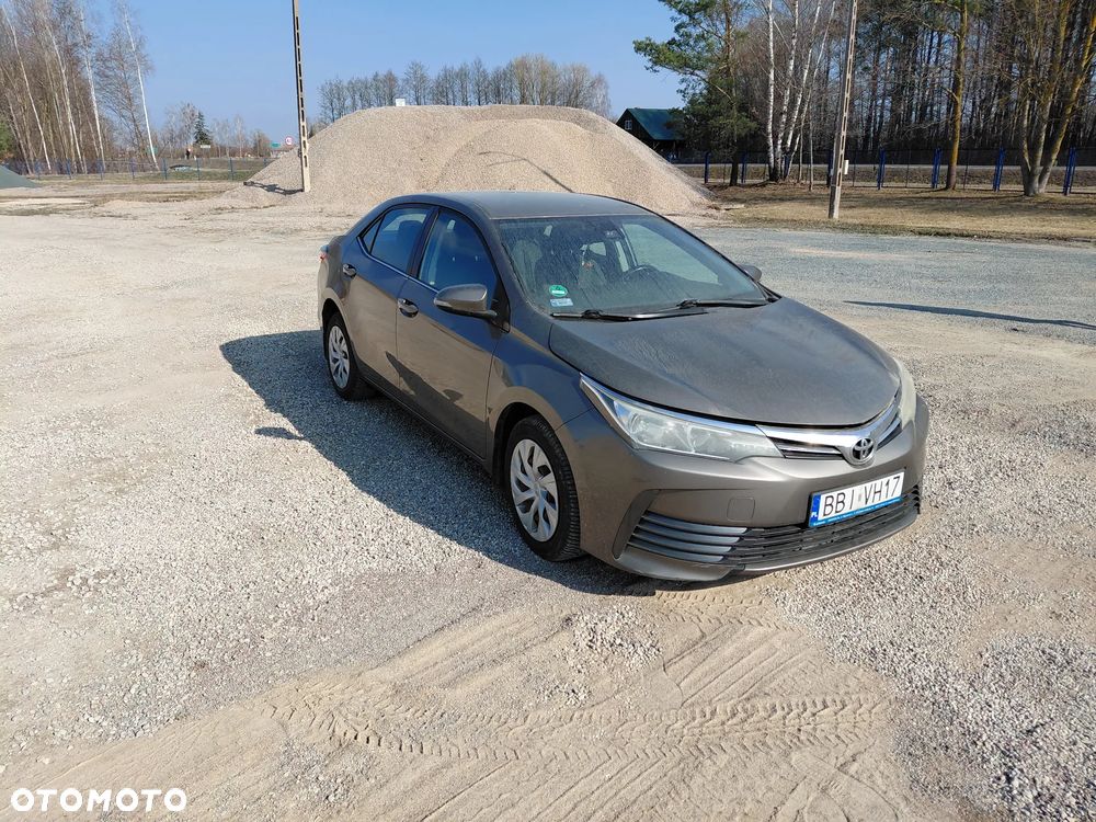 Toyota Corolla 1.6 Active EU6 - 8
