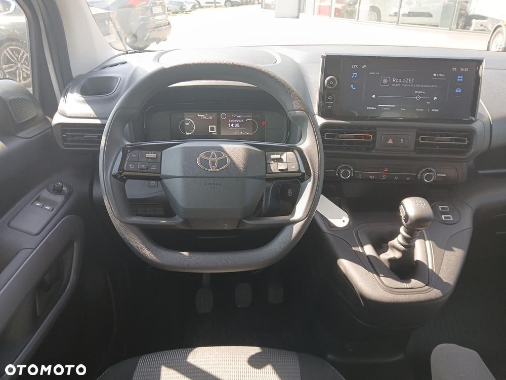 Toyota Proace City Verso Long 1.5 D-4D Business - 12