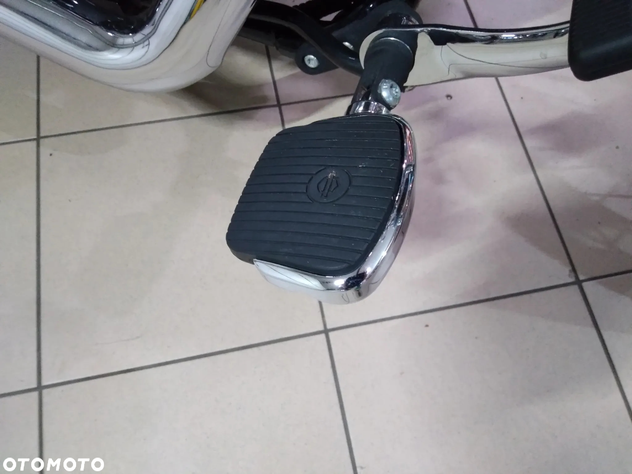 Harley-Davidson Dyna Wide Glide - 25