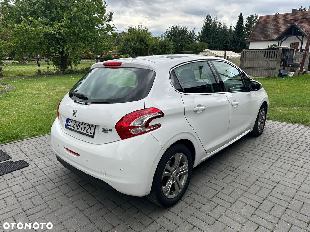 Peugeot 208 1.6 e-HDi Allure STT - 7