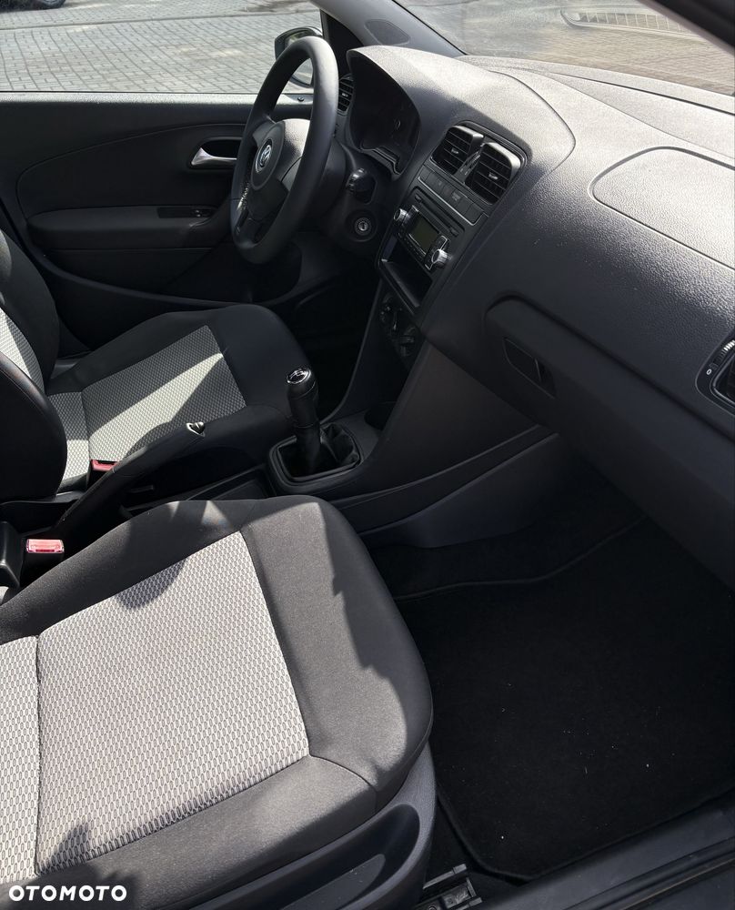 Volkswagen Polo - 7