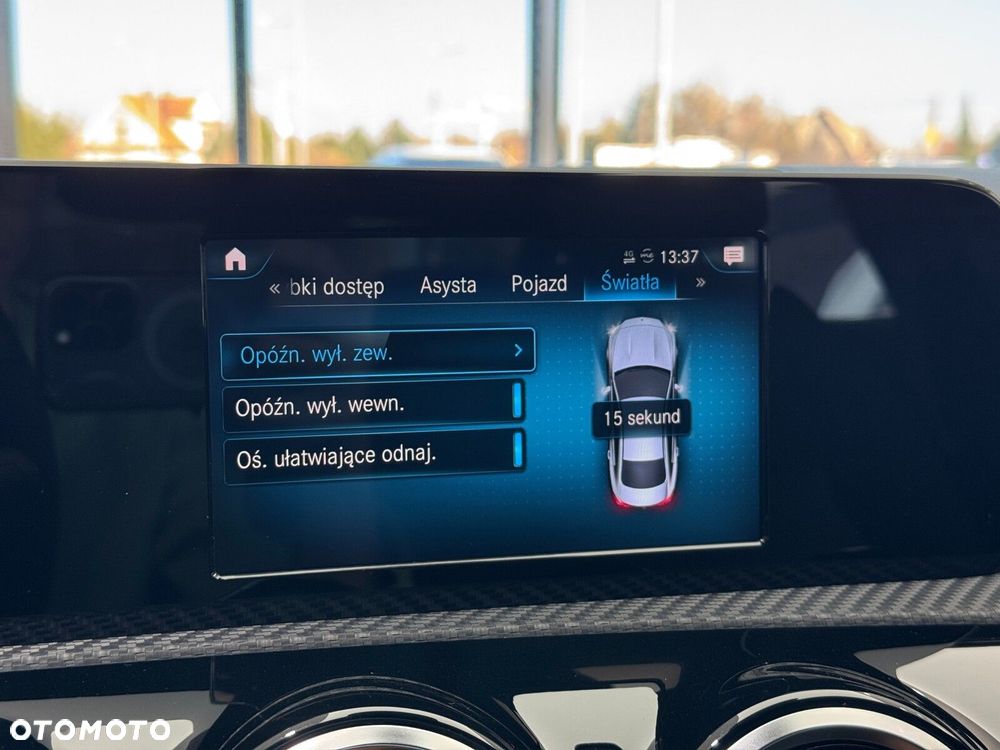 Mercedes-Benz CLA - 31