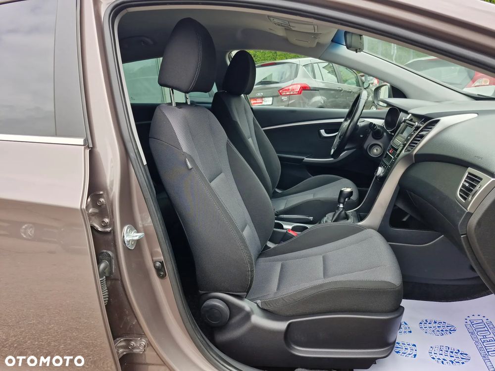 Hyundai i30 1.6 GDI Comfort - 19