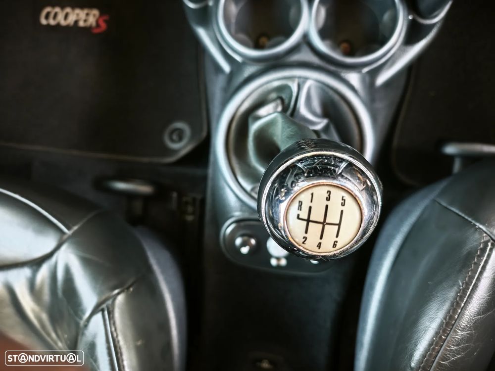 MINI 3 Portas Cooper S - 25