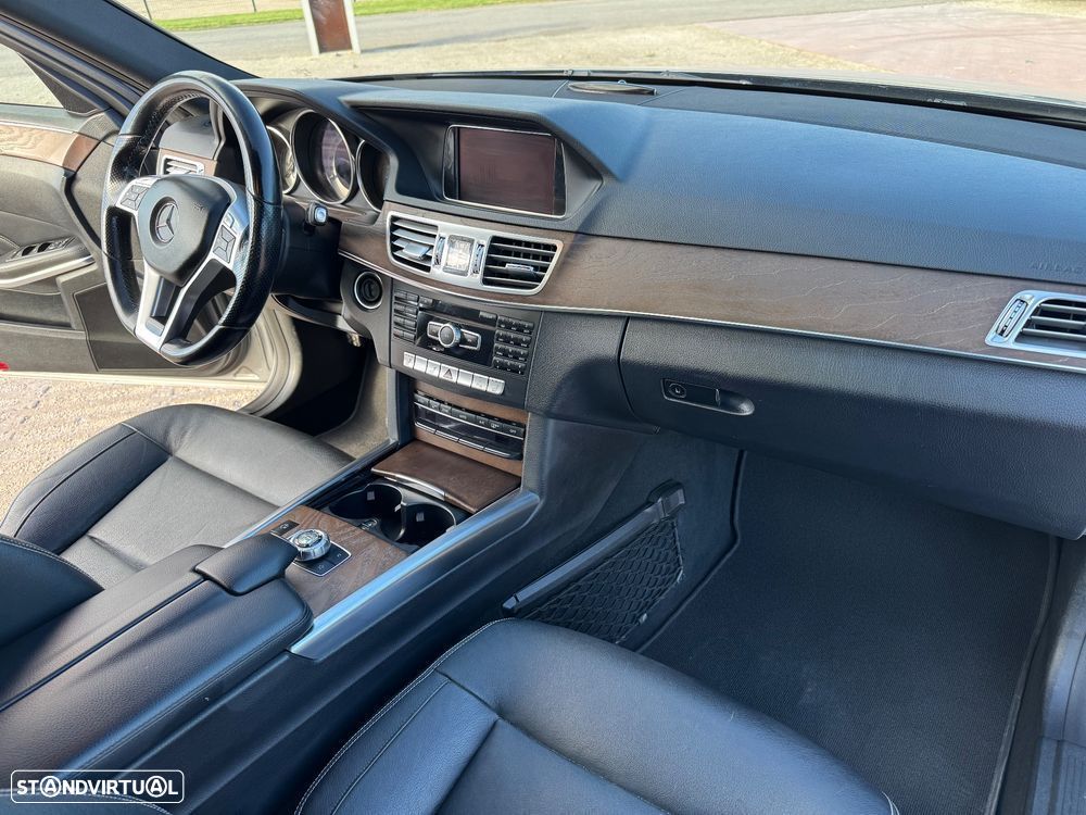 Mercedes-Benz E 300 Bluetec Hybrid Avantgarde - 4