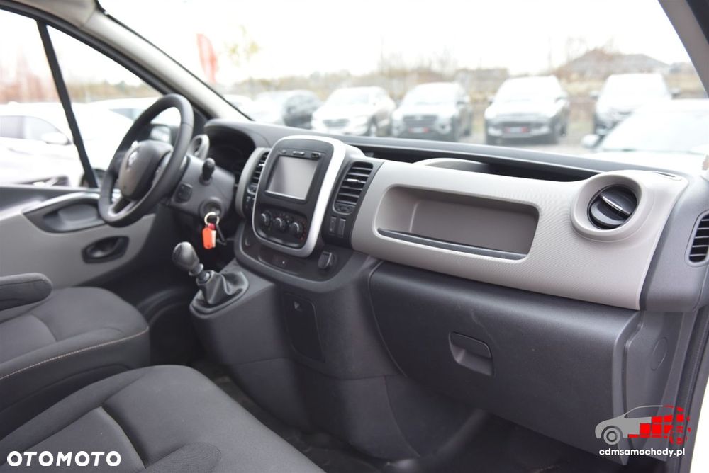 Renault Trafic - 18