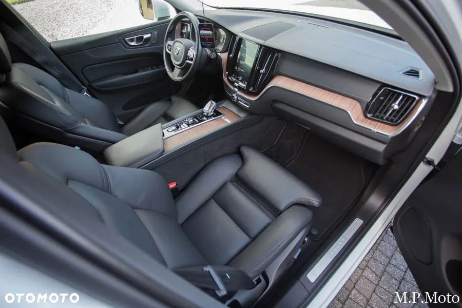 Volvo XC 60 B4 D Geartronic Inscription - 19