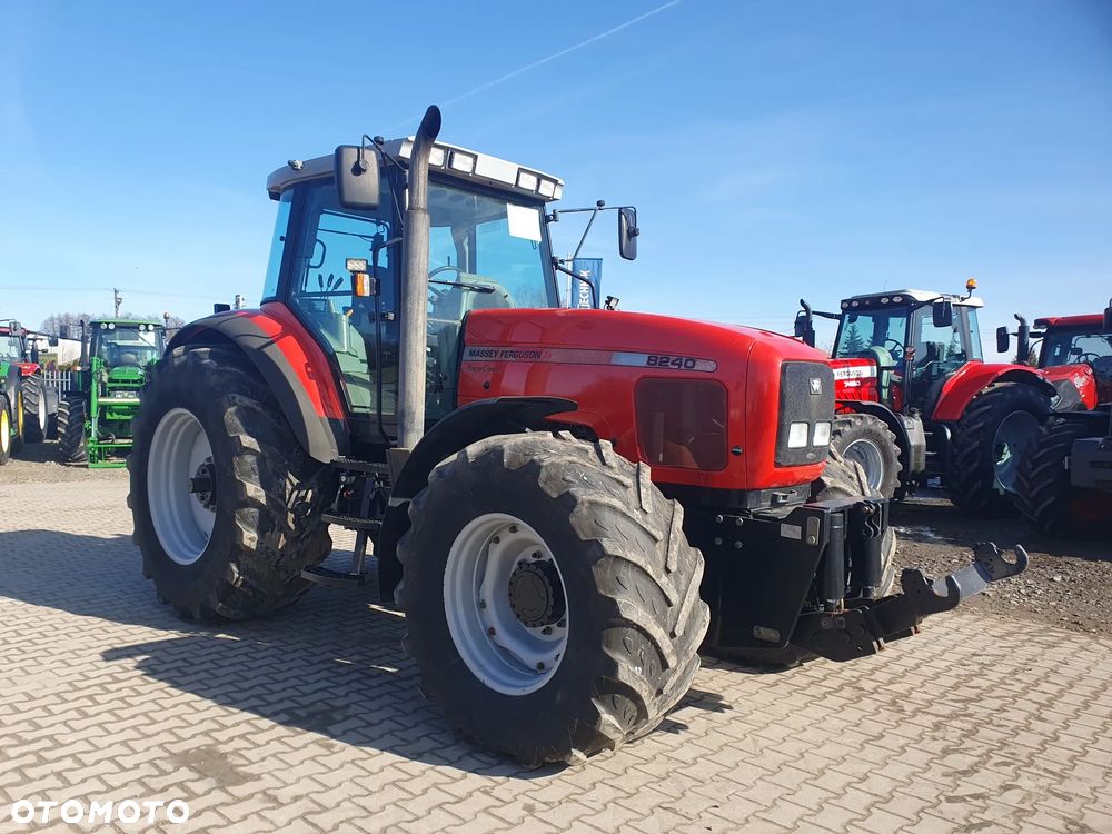 Massey Ferguson 8240 - 3