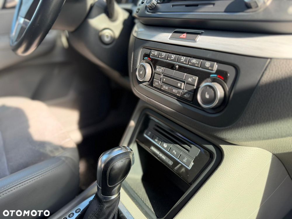 Volkswagen Sharan 2.0 TDI Highline DSG - 12