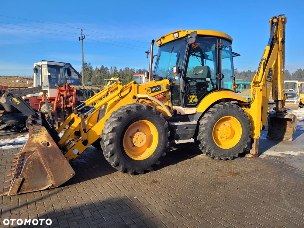 JCB 4CX - 4
