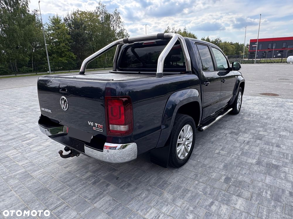 Volkswagen Amarok 3.0 V6 TDI 4Mot Highline - 12