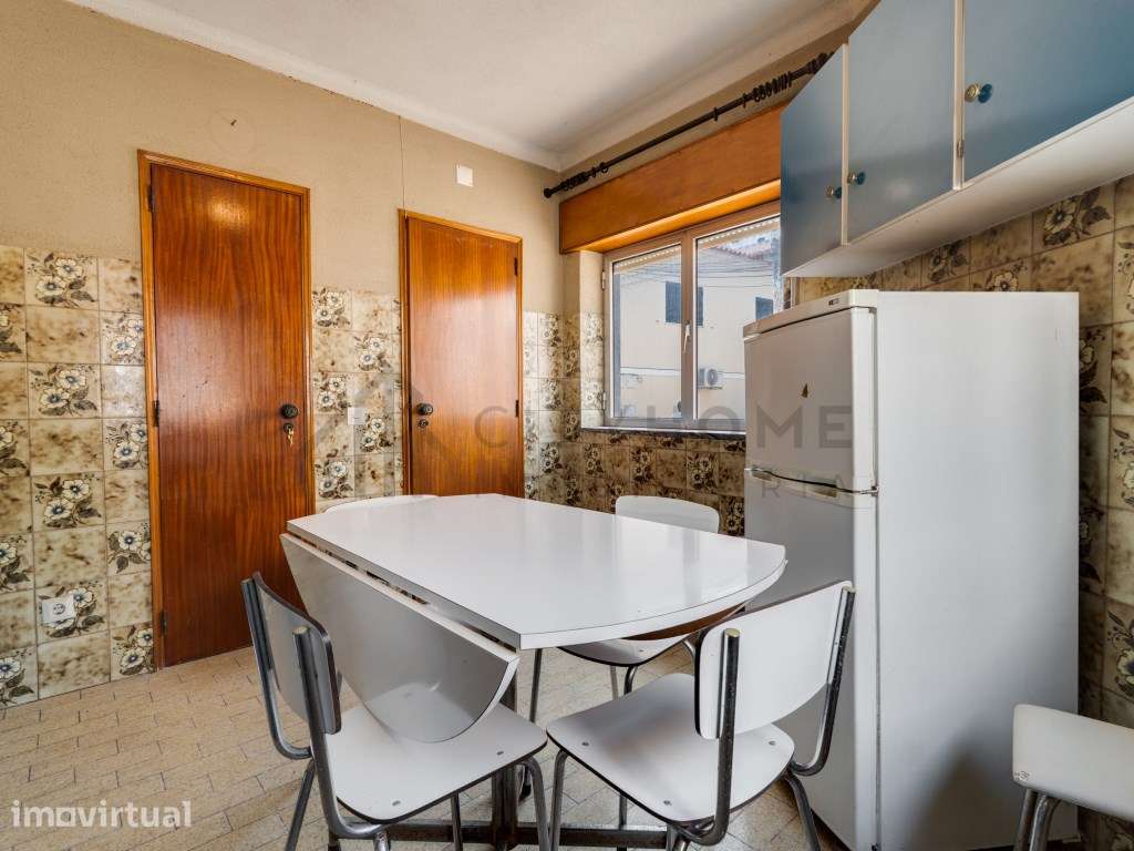 Moradia T2+1 com terraço no Centro de Lagoa - Grande imagem: 5/25