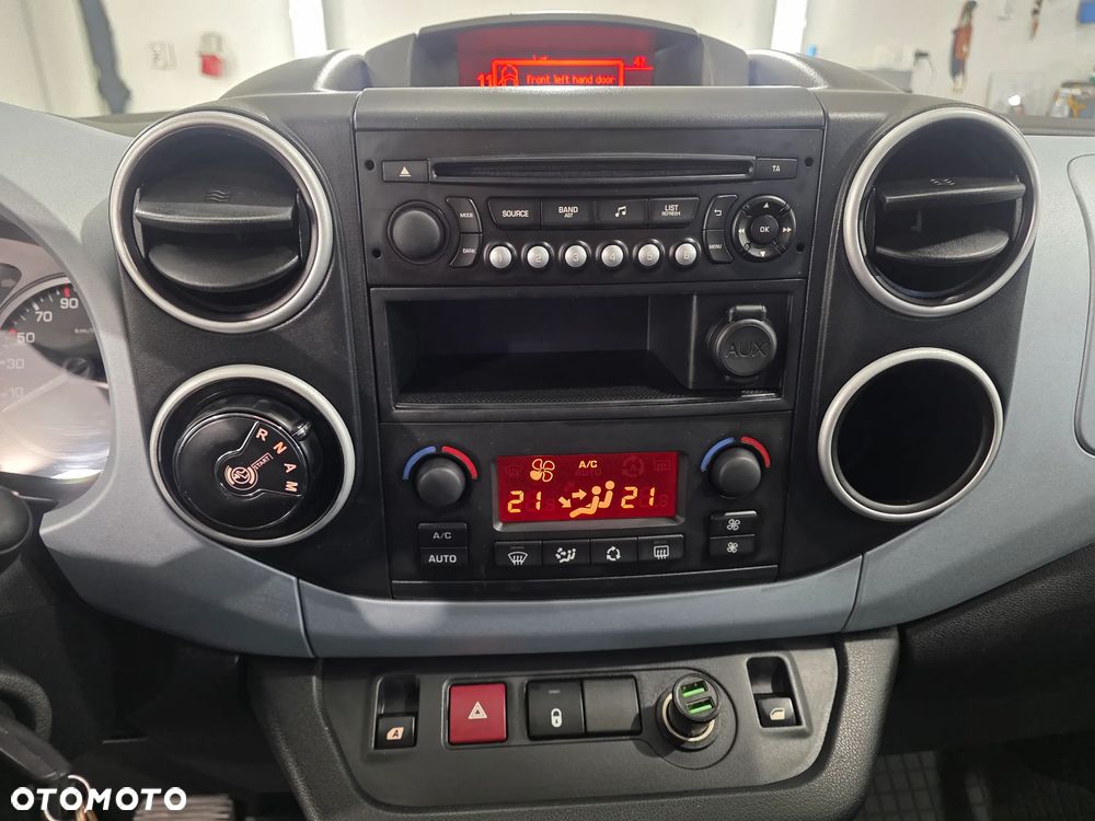 Citroën Berlingo Multispace e-HDi 90 FAP EGS6 Exclusive - 38