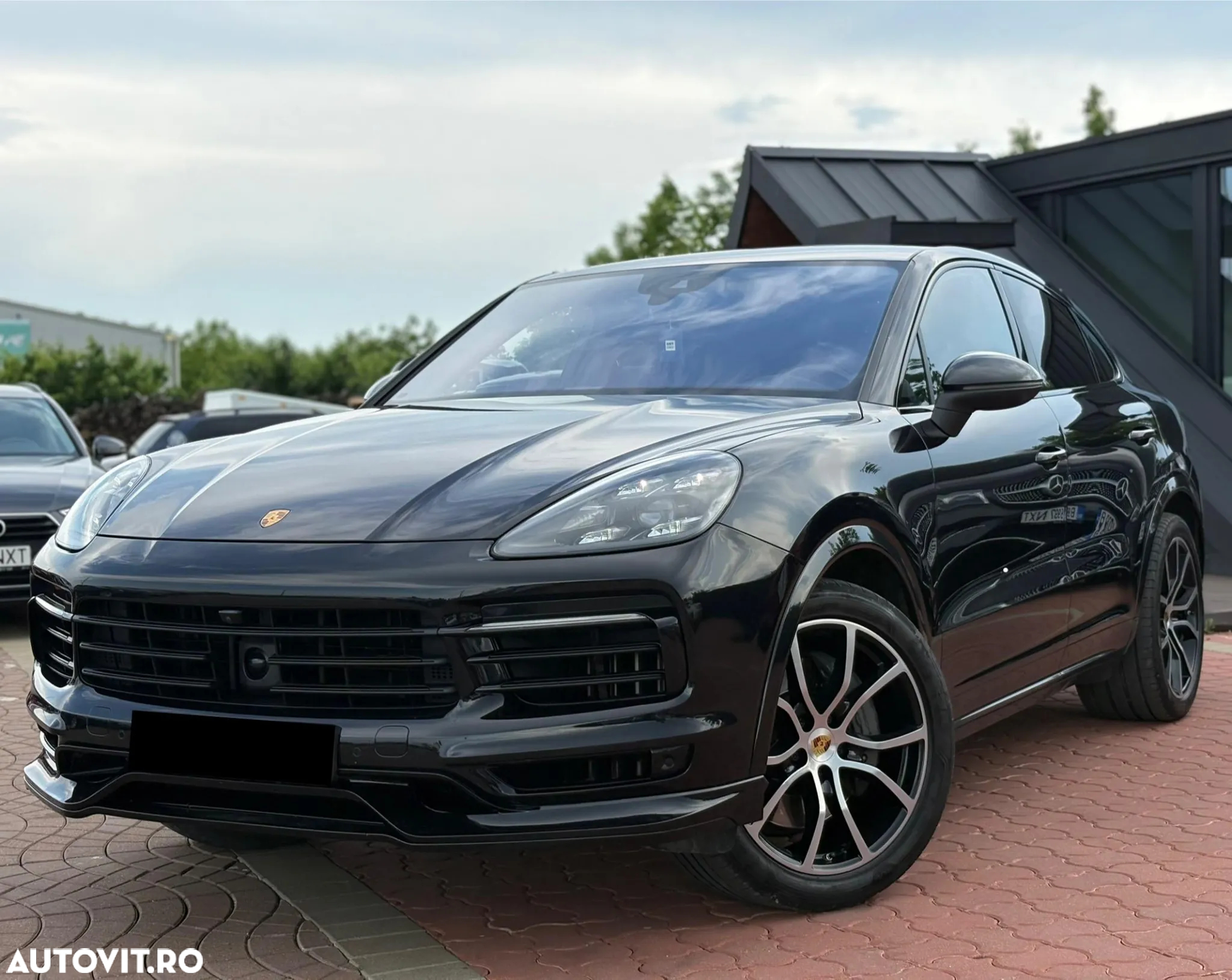 Porsche Cayenne S - 3