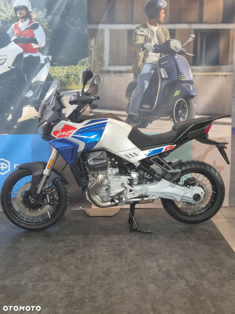 Moto Guzzi Stelvio - 2