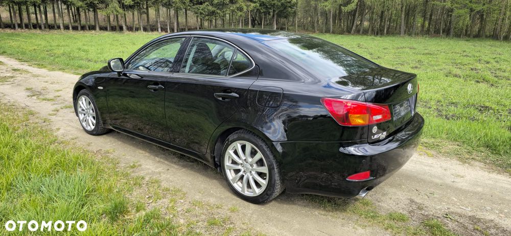 Lexus IS 250 Luxury Line - 4