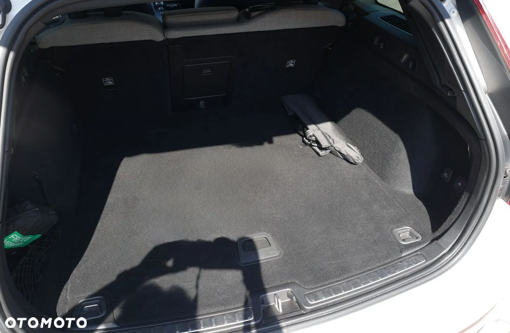 Volvo V60 T6 AWD Recharge Geartronic Inscription - 27