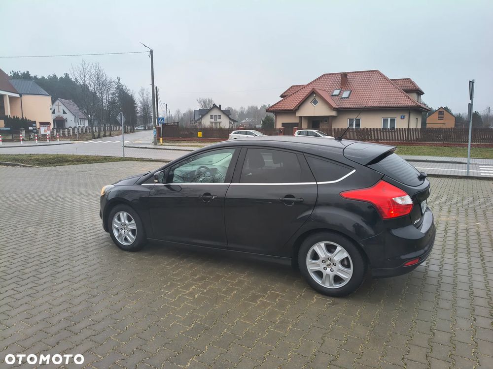 Ford Focus 1.6 Trend - 23