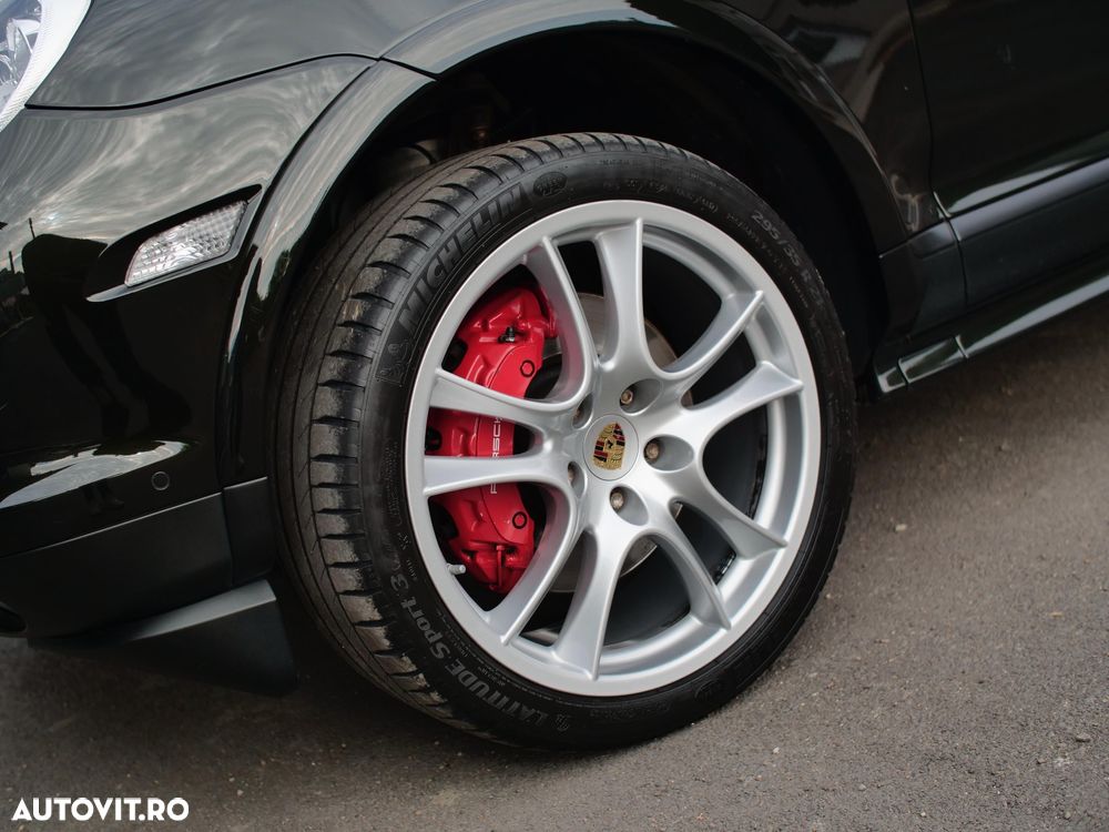 Porsche Cayenne Turbo Tip - 23