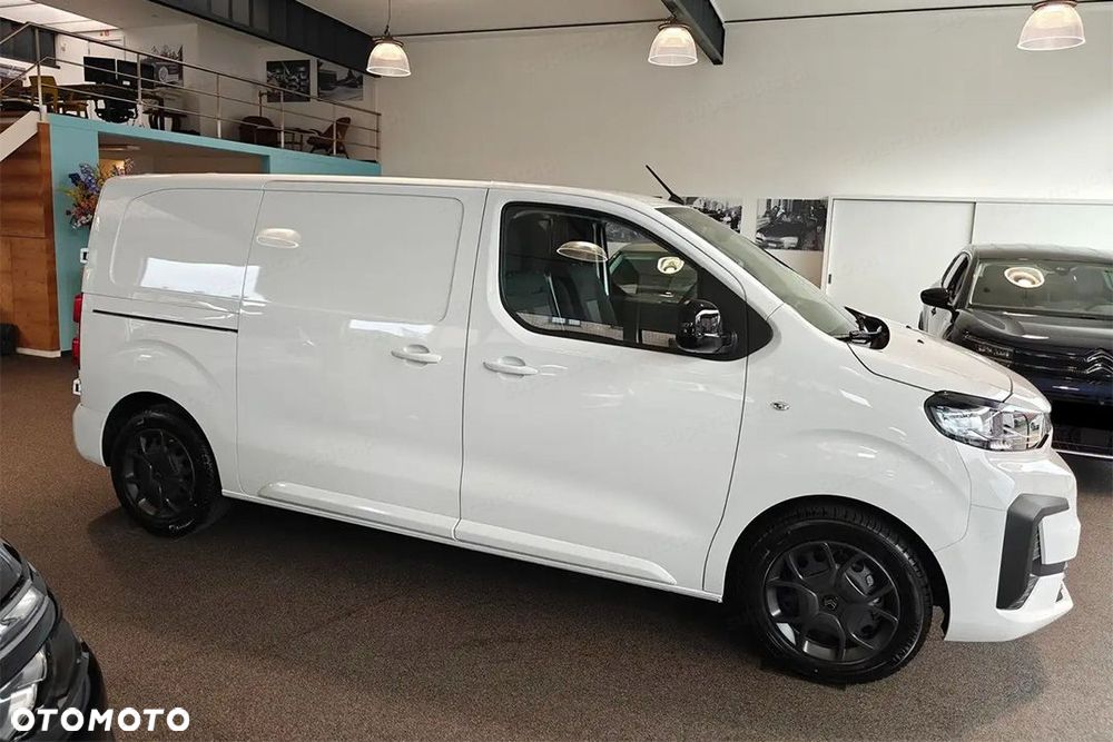Citroën Jumpy M L1H1 EAT8 2.2 180KM - 9