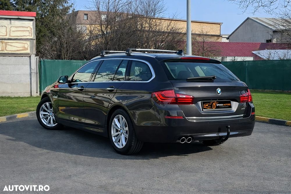 BMW Seria 5 520d xDrive AT - 3
