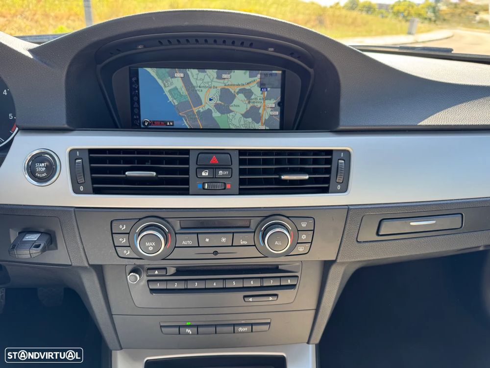 BMW 320 d Cabrio Exclusive - 12