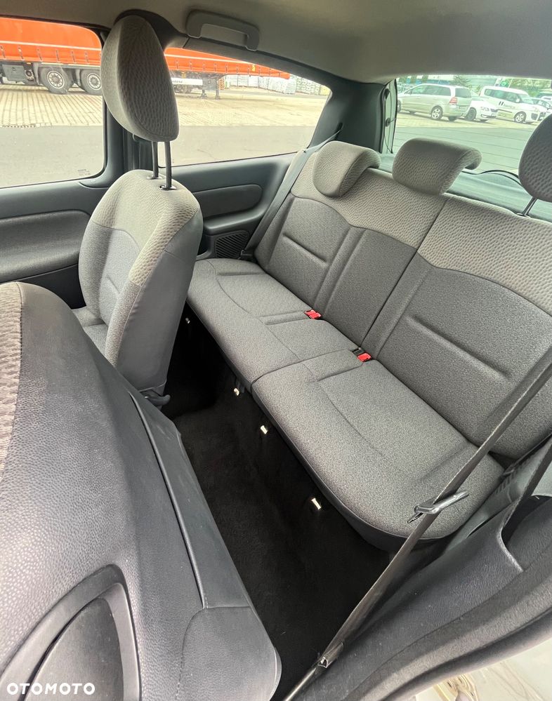 Renault Clio 1.2 16V Arctica - 7