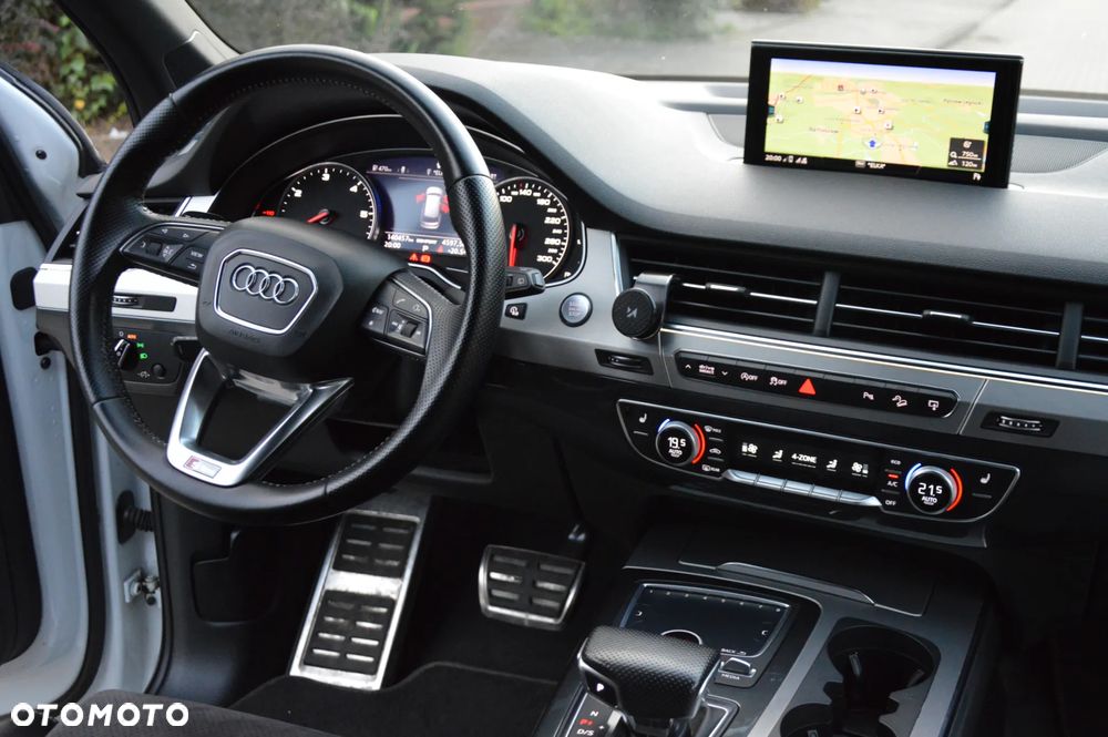 Audi Q7 - 18