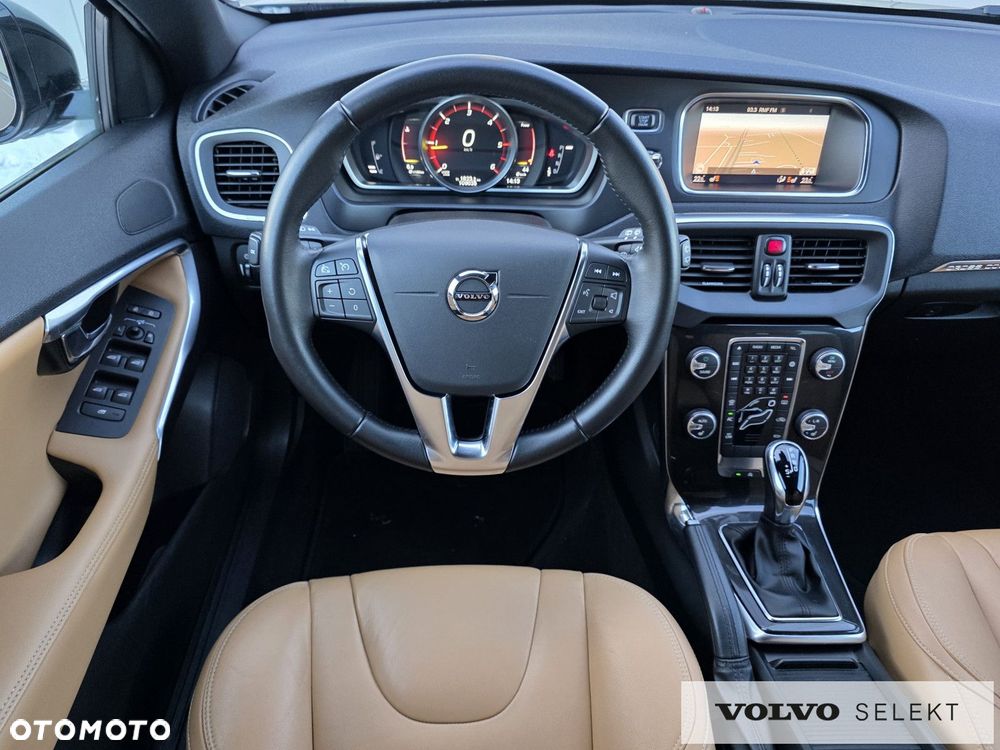 Volvo V40 - 19