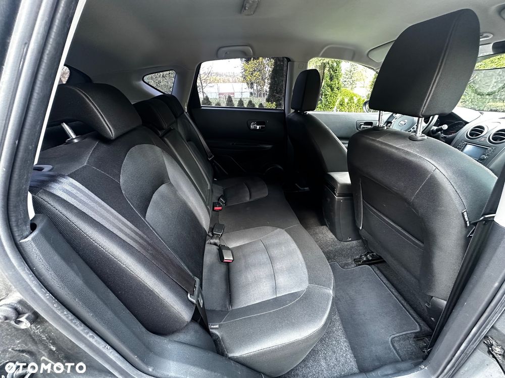 Nissan Qashqai 2.0 dCi DPF acenta - 8