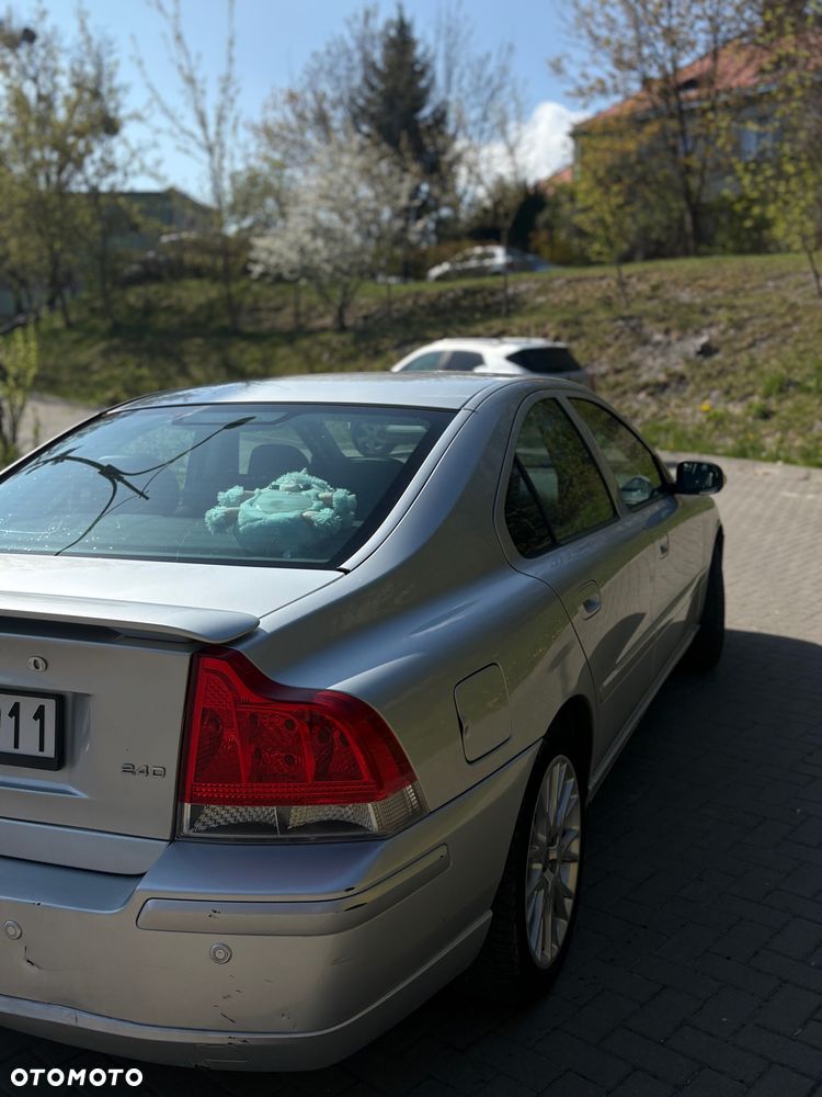 Volvo S60 - 4