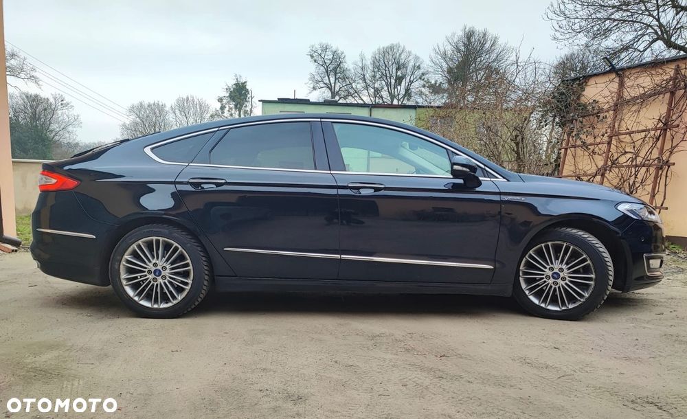 Ford Mondeo ver-2-0-tdci-start--stopp-powershift--aut-vignale - 4