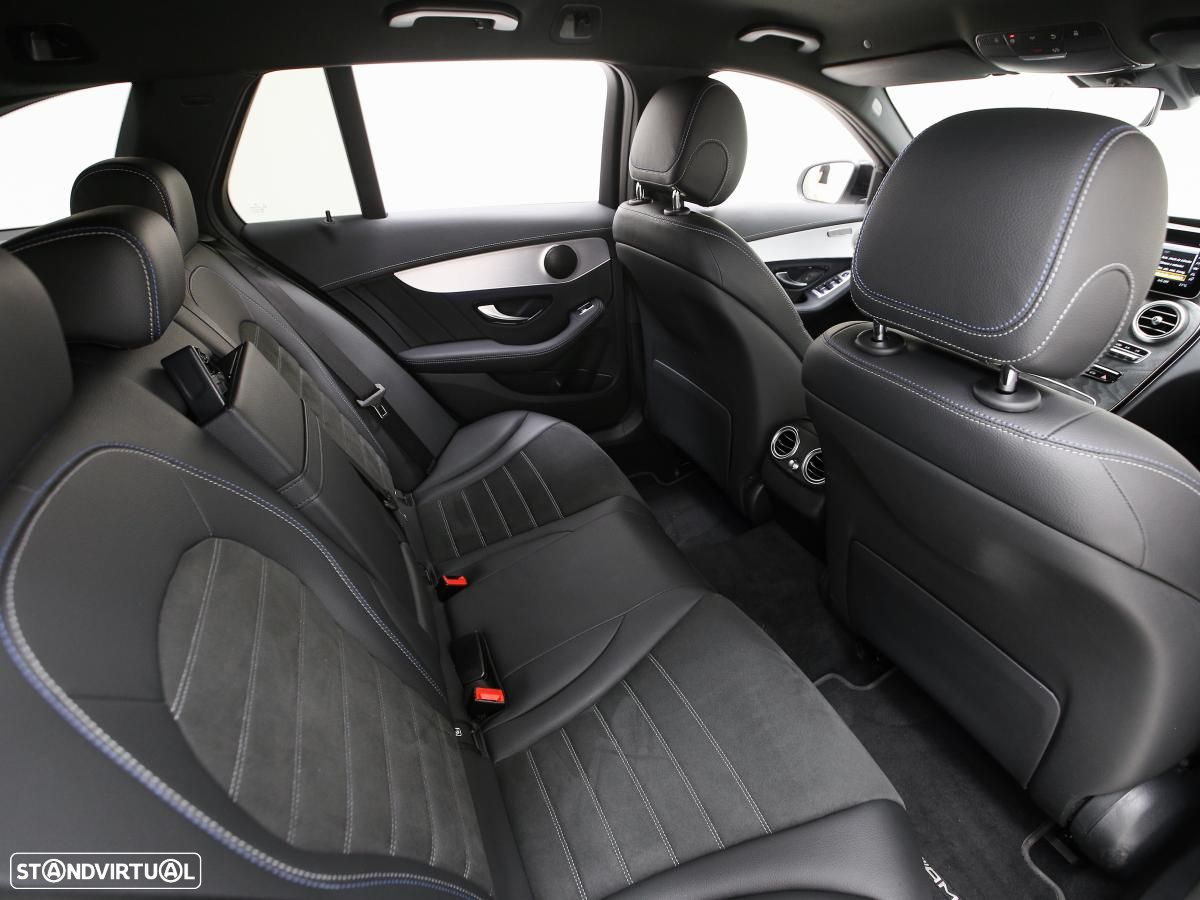 Mercedes-Benz C 300 de AMG Line - 10