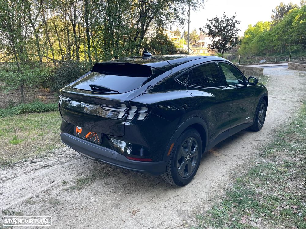 Ford Mustang Mach-E Standard - 3