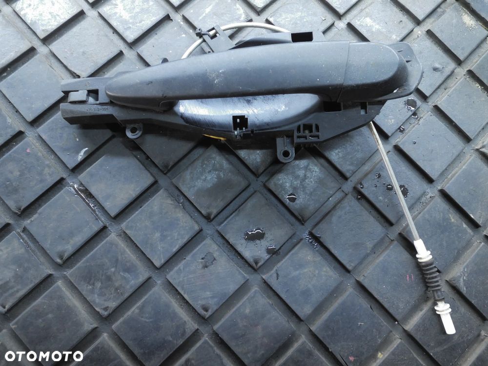 KLAMKA DRZWI PRAWY PRZÓD BMW E90 E91 E92 - 1