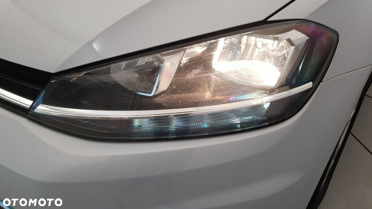 Volkswagen Golf - 14