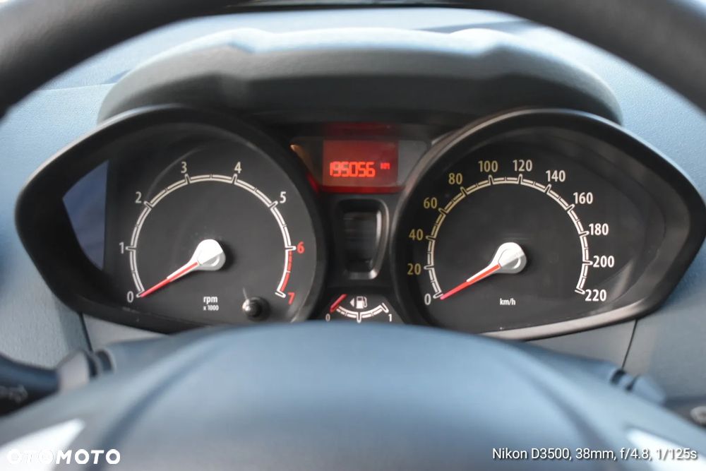 Ford Fiesta 1.25 Ambiente - 9