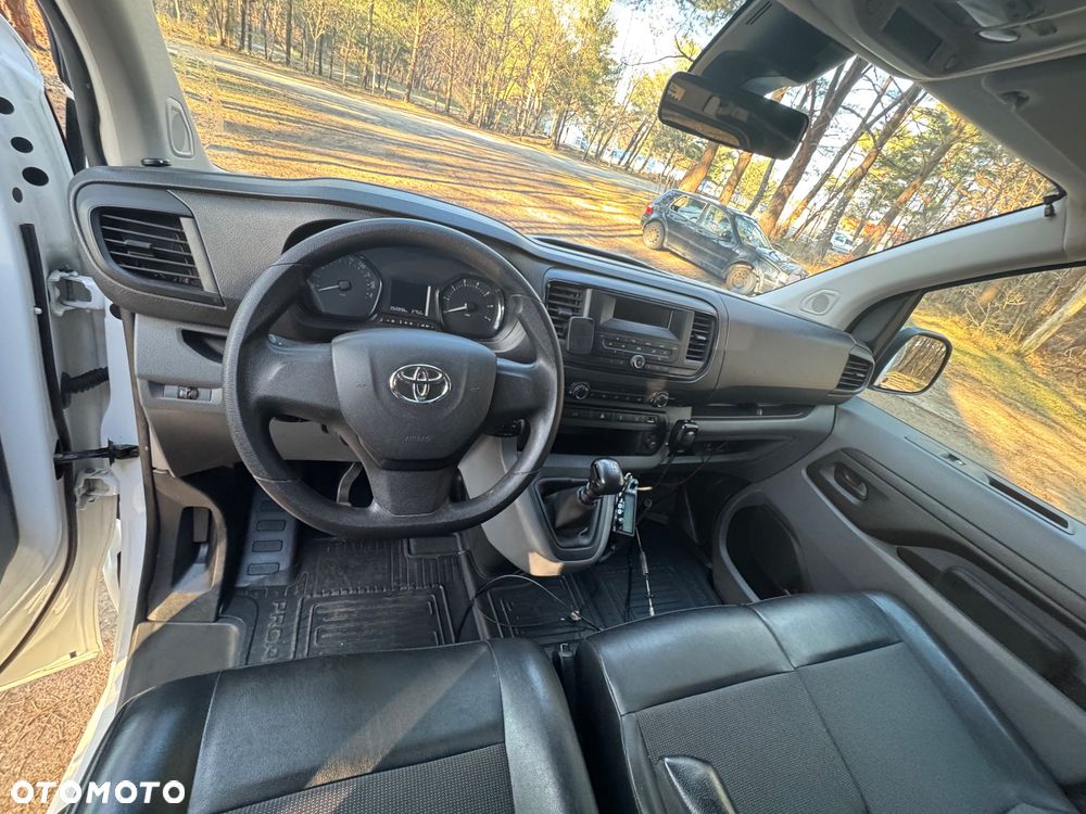 Toyota ProAce D-4D Long 3,0t Active (bryg.) - 12