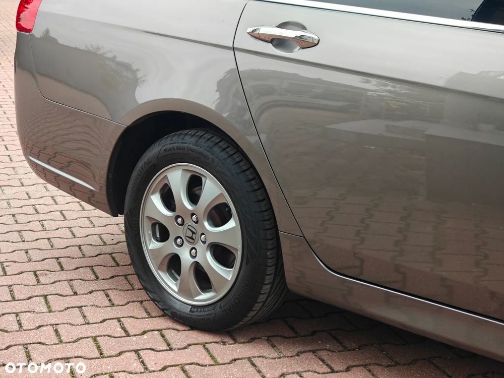 Honda Accord 2.0 i Comfort - 15