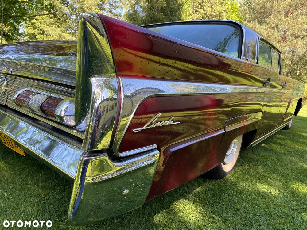 Lincoln Continental - 10
