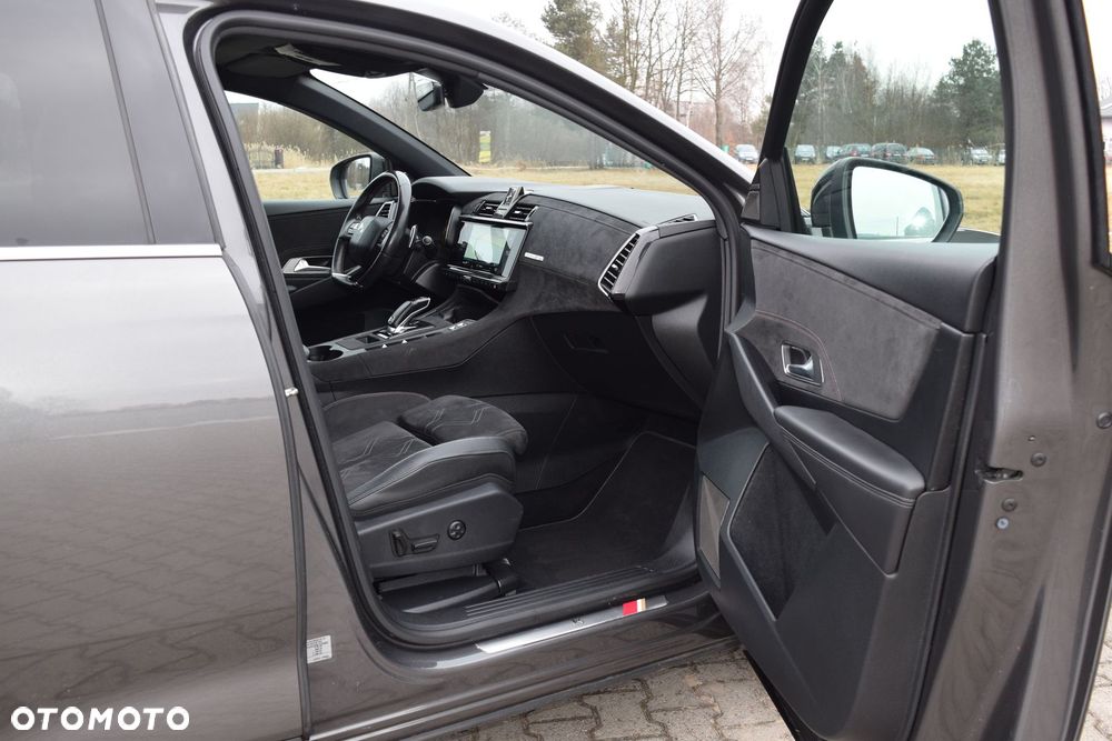 DS Automobiles DS 7 Crossback 2.0 BlueHDi Performance Line + - 20