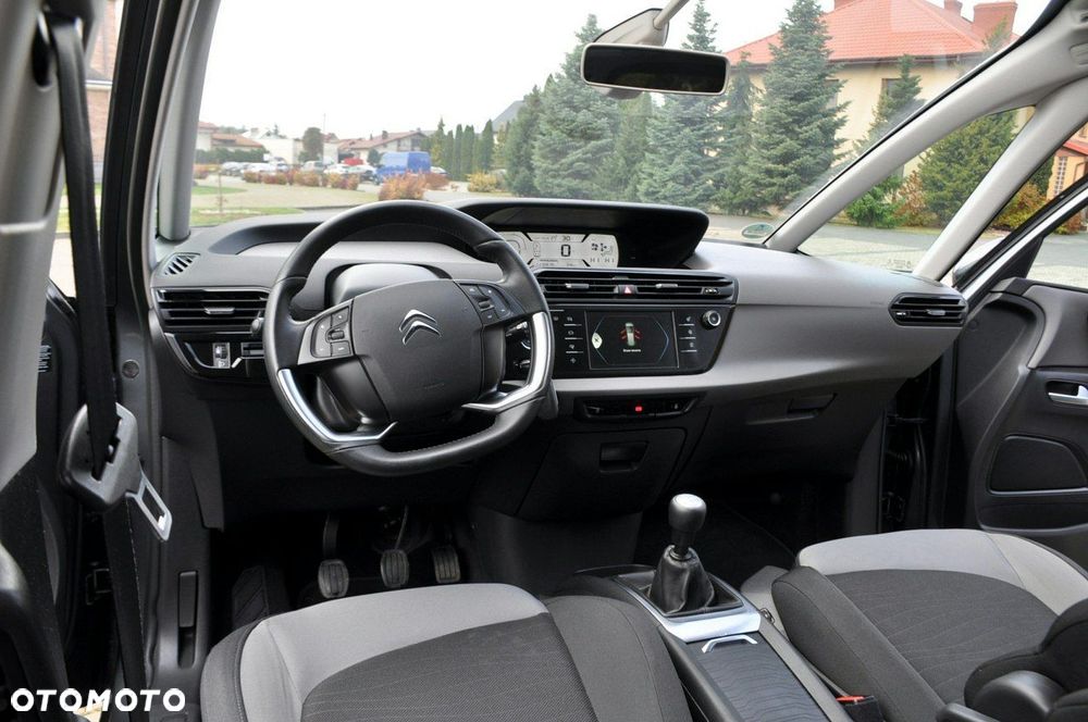 Citroën C4 Picasso e-HDi 115 Exclusive - 28