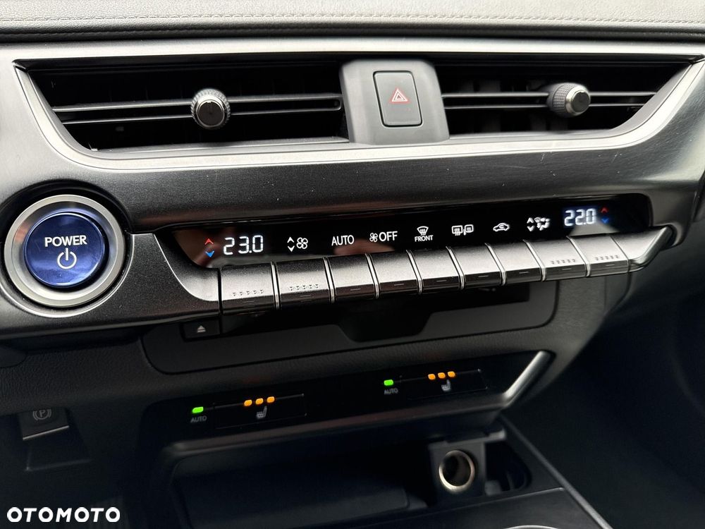 Lexus UX 250h GPF Business Edition 2WD - 20