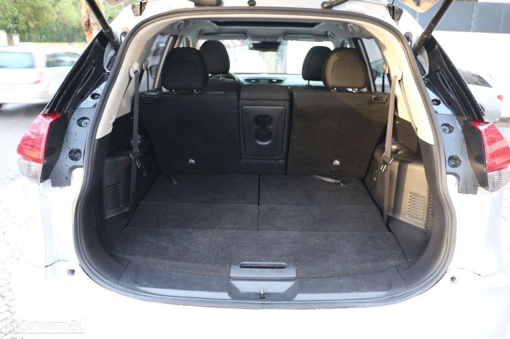 Nissan X-Trail 1.3 DIG-T Tekna 7L DCT - 9